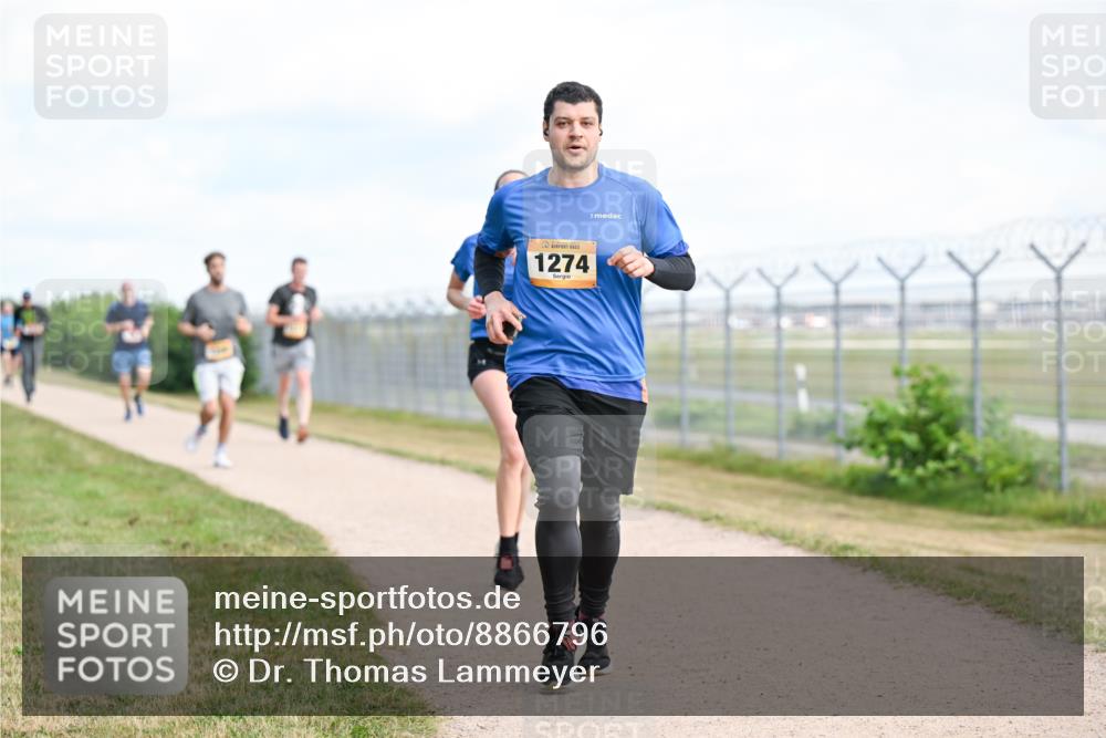 14.09.2025 - Airport Race Dr. Thomas Lammeyer http://msf.ph/oto/8866796 14.09.2025 12:07:33 Laufen 1274 meine-sportfotos.de