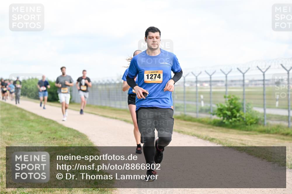 14.09.2025 - Airport Race Dr. Thomas Lammeyer http://msf.ph/oto/8866802 14.09.2025 12:07:33 Laufen 1274 meine-sportfotos.de