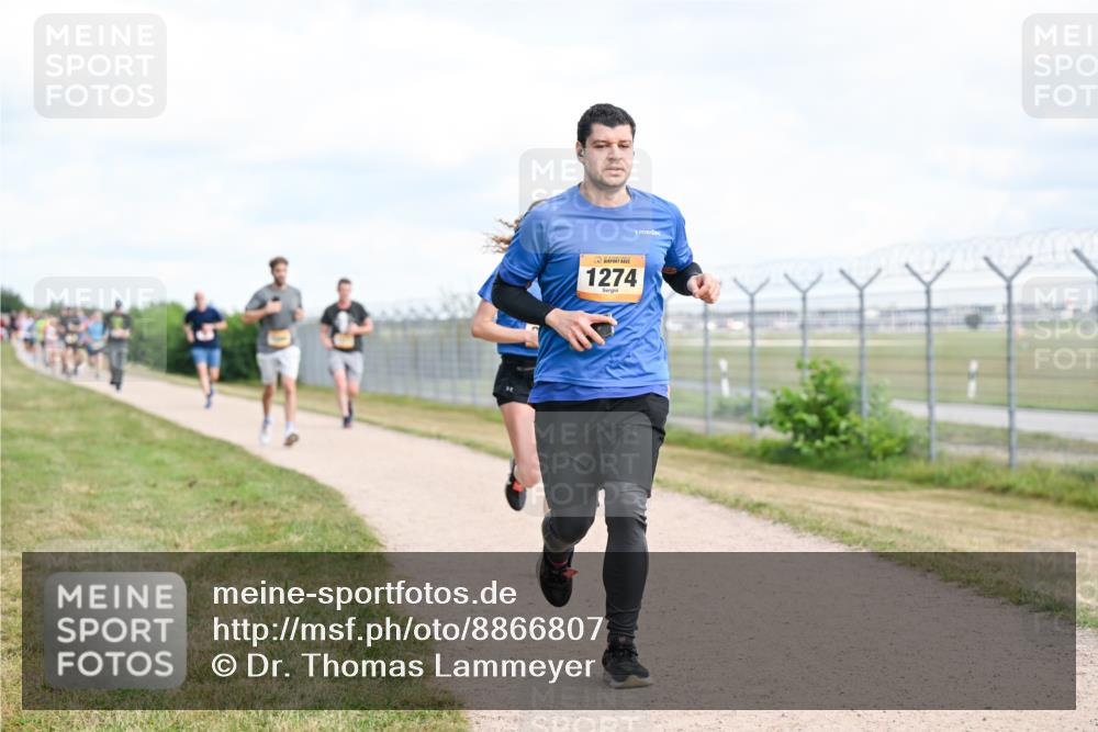 14.09.2025 - Airport Race Dr. Thomas Lammeyer http://msf.ph/oto/8866807 14.09.2025 12:07:33 Laufen 1274 meine-sportfotos.de