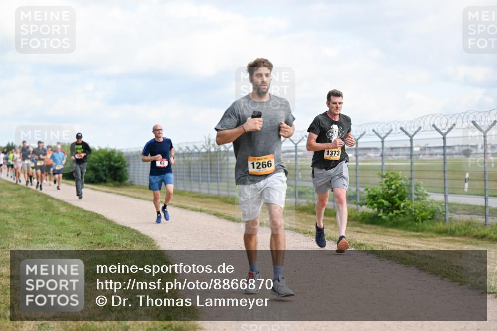 14.09.2025 - Airport Race Dr. Thomas Lammeyer http://msf.ph/oto/8866870 14.09.2025 12:07:38 Laufen 62, 1266, 1373 meine-sportfotos.de
