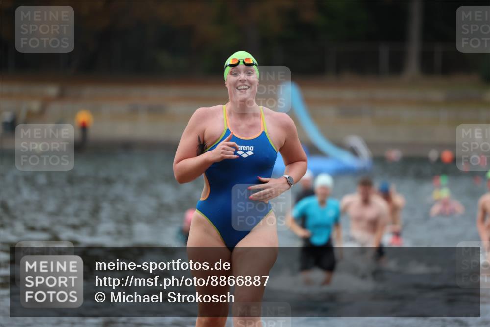 14.09.2025 - Stadtparktriathlon Michael Strokosch http://msf.ph/oto/8866887 14.09.2025 09:48:07 Schwimmen 514, 555, 576, 616 meine-sportfotos.de