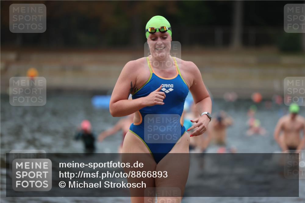 14.09.2025 - Stadtparktriathlon Michael Strokosch http://msf.ph/oto/8866893 14.09.2025 09:48:08 Schwimmen 514, 529, 555, 556, 576, 602, 616 meine-sportfotos.de