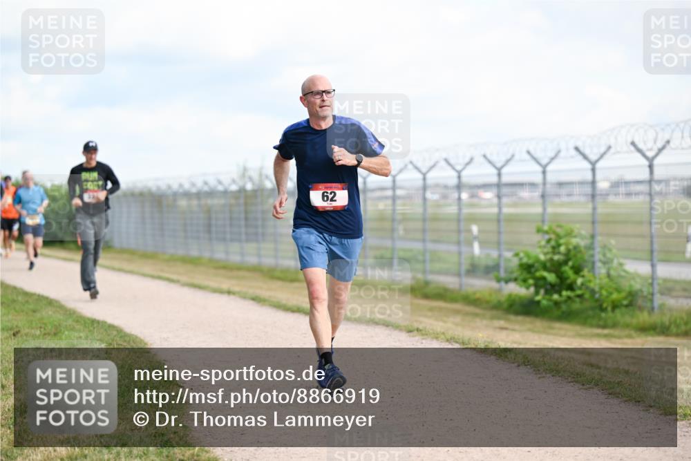 14.09.2025 - Airport Race Dr. Thomas Lammeyer http://msf.ph/oto/8866919 14.09.2025 12:07:41 Laufen 62 meine-sportfotos.de