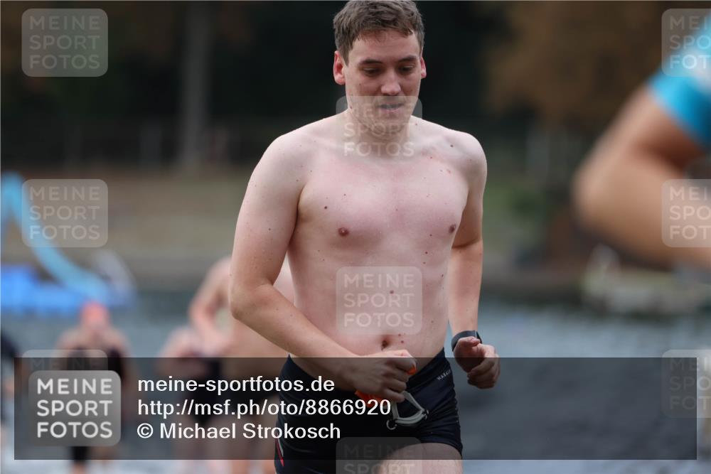 14.09.2025 - Stadtparktriathlon Michael Strokosch http://msf.ph/oto/8866920 14.09.2025 09:48:17 Schwimmen 514, 525, 529, 550, 555, 556, 573, 576, 577, 602, 614, 617 meine-sportfotos.de