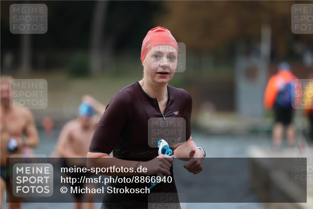 14.09.2025 - Stadtparktriathlon Michael Strokosch http://msf.ph/oto/8866940 14.09.2025 09:48:24 Schwimmen 525, 529, 544, 550, 556, 573, 577, 602, 614, 617 meine-sportfotos.de