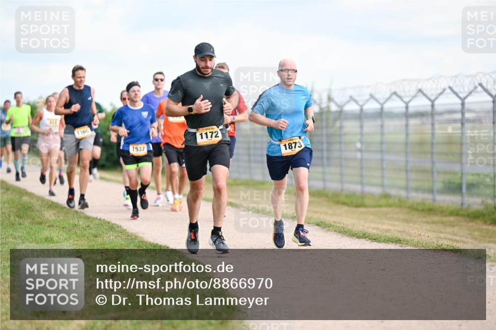 14.09.2025 - Airport Race Dr. Thomas Lammeyer http://msf.ph/oto/8866970 14.09.2025 12:07:46 Laufen 315, 1360, 1537, 1172, 1873 meine-sportfotos.de