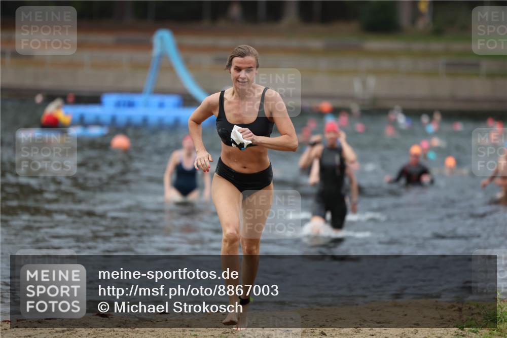 14.09.2025 - Stadtparktriathlon Michael Strokosch http://msf.ph/oto/8867003 14.09.2025 09:48:52 Schwimmen 521, 522, 591 meine-sportfotos.de