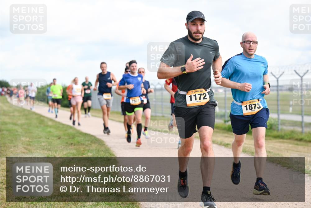14.09.2025 - Airport Race Dr. Thomas Lammeyer http://msf.ph/oto/8867031 14.09.2025 12:07:50 Laufen 1172, 1873 meine-sportfotos.de