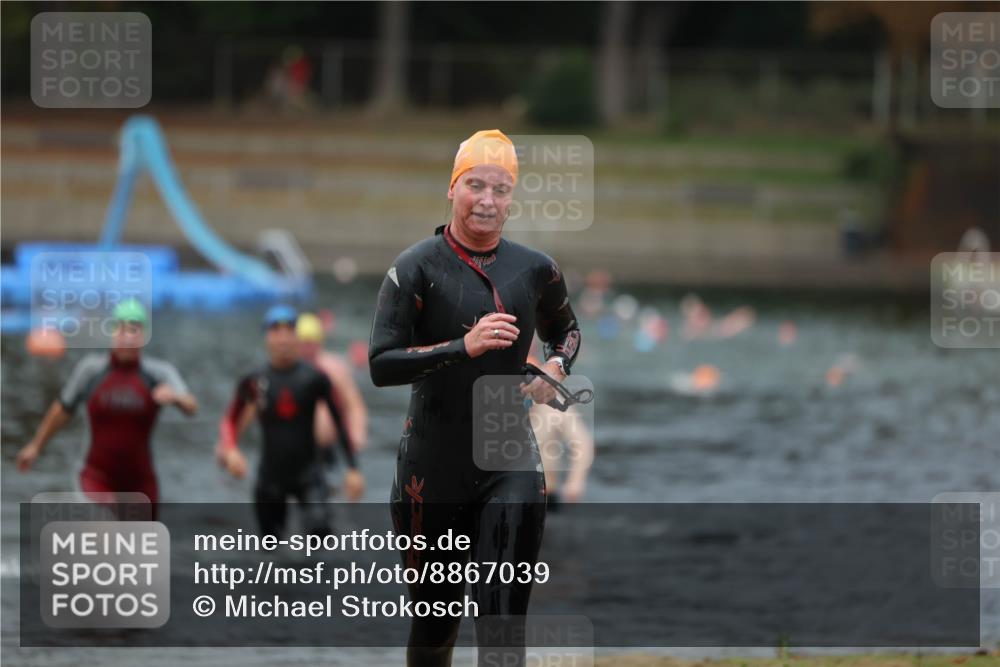 14.09.2025 - Stadtparktriathlon Michael Strokosch http://msf.ph/oto/8867039 14.09.2025 09:49:12 Schwimmen 517, 527, 557, 565, 607 meine-sportfotos.de