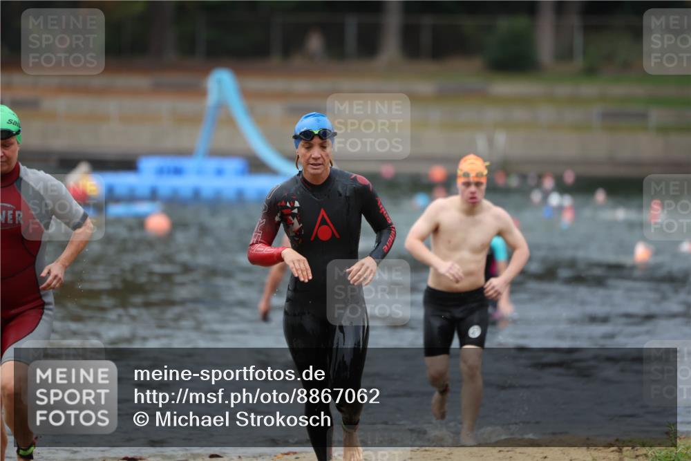 14.09.2025 - Stadtparktriathlon Michael Strokosch http://msf.ph/oto/8867062 14.09.2025 09:49:18 Schwimmen 517, 527, 607 meine-sportfotos.de