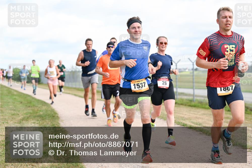 14.09.2025 - Airport Race Dr. Thomas Lammeyer http://msf.ph/oto/8867071 14.09.2025 12:07:52 Laufen 2018, 35, 8180142, 1537, 26, 1867 meine-sportfotos.de
