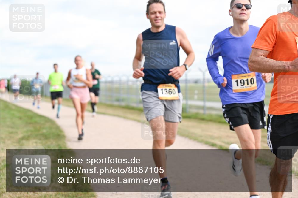 14.09.2025 - Airport Race Dr. Thomas Lammeyer http://msf.ph/oto/8867105 14.09.2025 12:07:54 Laufen 1910, 1360 meine-sportfotos.de