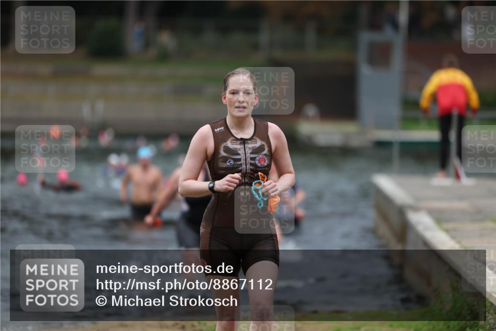 14.09.2025 - Stadtparktriathlon Michael Strokosch http://msf.ph/oto/8867112 14.09.2025 09:49:51 Schwimmen 519, 530, 534, 536 meine-sportfotos.de