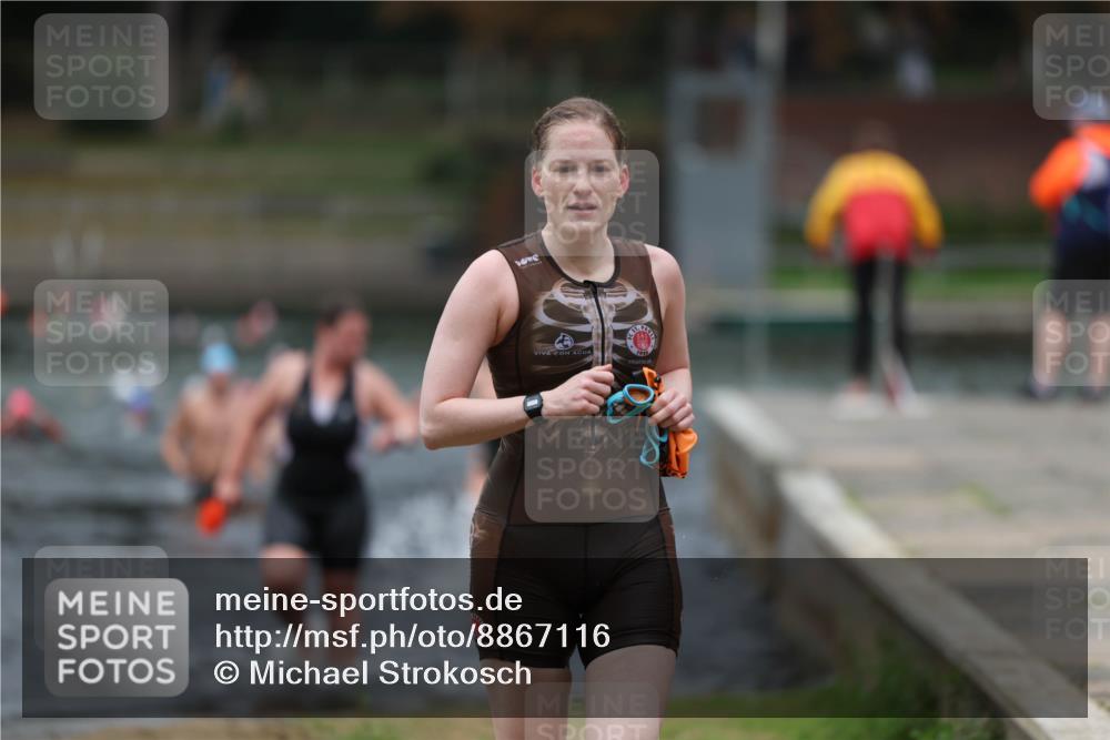 14.09.2025 - Stadtparktriathlon Michael Strokosch http://msf.ph/oto/8867116 14.09.2025 09:49:52 Schwimmen 519, 530, 534, 536 meine-sportfotos.de