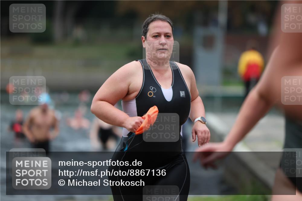 14.09.2025 - Stadtparktriathlon Michael Strokosch http://msf.ph/oto/8867136 14.09.2025 09:49:59 Schwimmen 513, 530, 534, 536, 561 meine-sportfotos.de