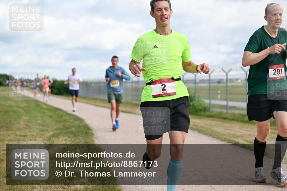14.09.2025 - Airport Race Dr. Thomas Lammeyer http://msf.ph/oto/8867173 14.09.2025 12:07:59 Laufen 2, 291 meine-sportfotos.de