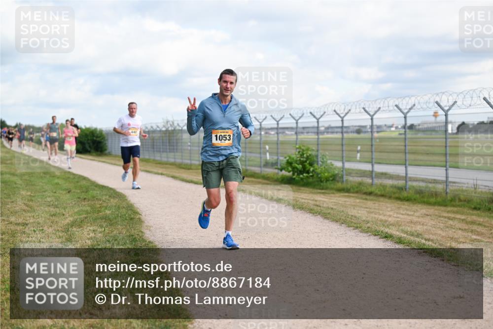 14.09.2025 - Airport Race Dr. Thomas Lammeyer http://msf.ph/oto/8867184 14.09.2025 12:08:00 Laufen 1053 meine-sportfotos.de
