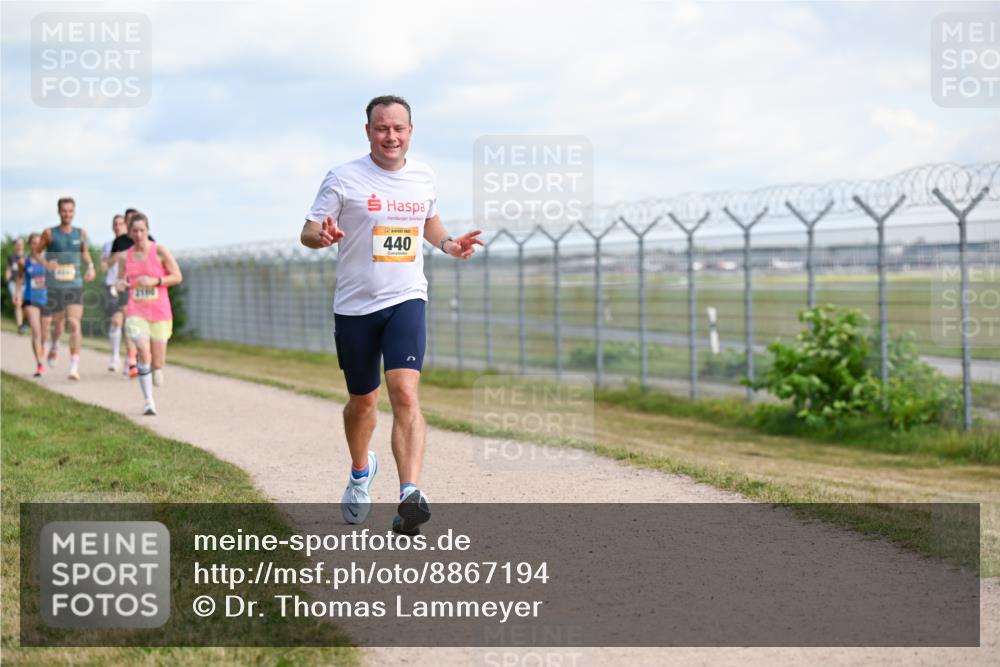 14.09.2025 - Airport Race Dr. Thomas Lammeyer http://msf.ph/oto/8867194 14.09.2025 12:08:02 Laufen 2160, 440 meine-sportfotos.de