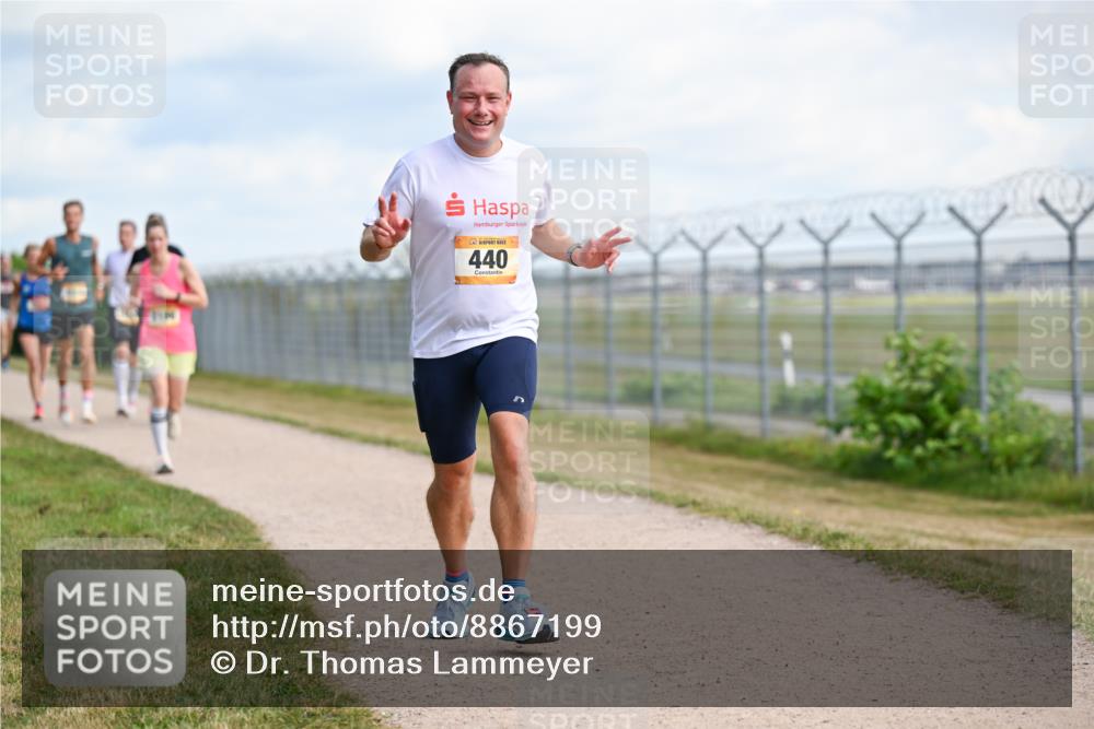 14.09.2025 - Airport Race Dr. Thomas Lammeyer http://msf.ph/oto/8867199 14.09.2025 12:08:03 Laufen 440 meine-sportfotos.de