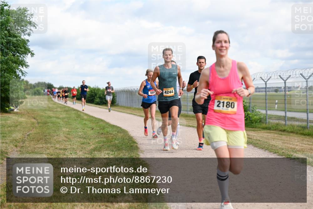 14.09.2025 - Airport Race Dr. Thomas Lammeyer http://msf.ph/oto/8867230 14.09.2025 12:08:08 Laufen 689, 4244, 2180 meine-sportfotos.de