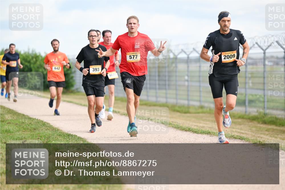 14.09.2025 - Airport Race Dr. Thomas Lammeyer http://msf.ph/oto/8867275 14.09.2025 12:08:21 Laufen 642, 393, 4073, 577, 2009 meine-sportfotos.de