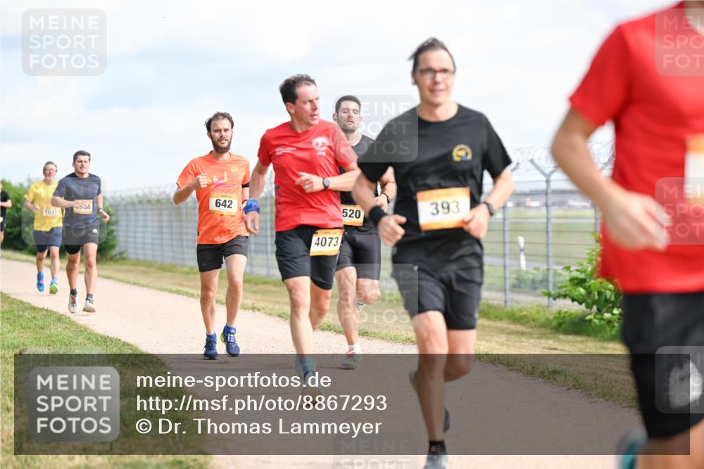14.09.2025 - Airport Race Dr. Thomas Lammeyer http://msf.ph/oto/8867293 14.09.2025 12:08:25 Laufen 642, 58, 1033, 4073, 520, 393 meine-sportfotos.de