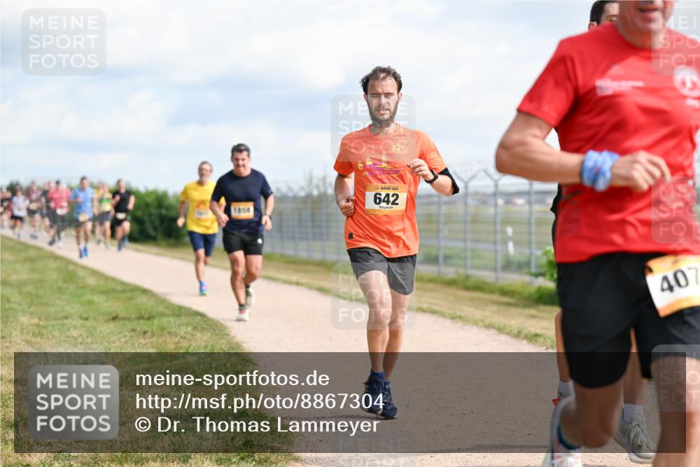 14.09.2025 - Airport Race Dr. Thomas Lammeyer http://msf.ph/oto/8867304 14.09.2025 12:08:28 Laufen 642, 407 meine-sportfotos.de