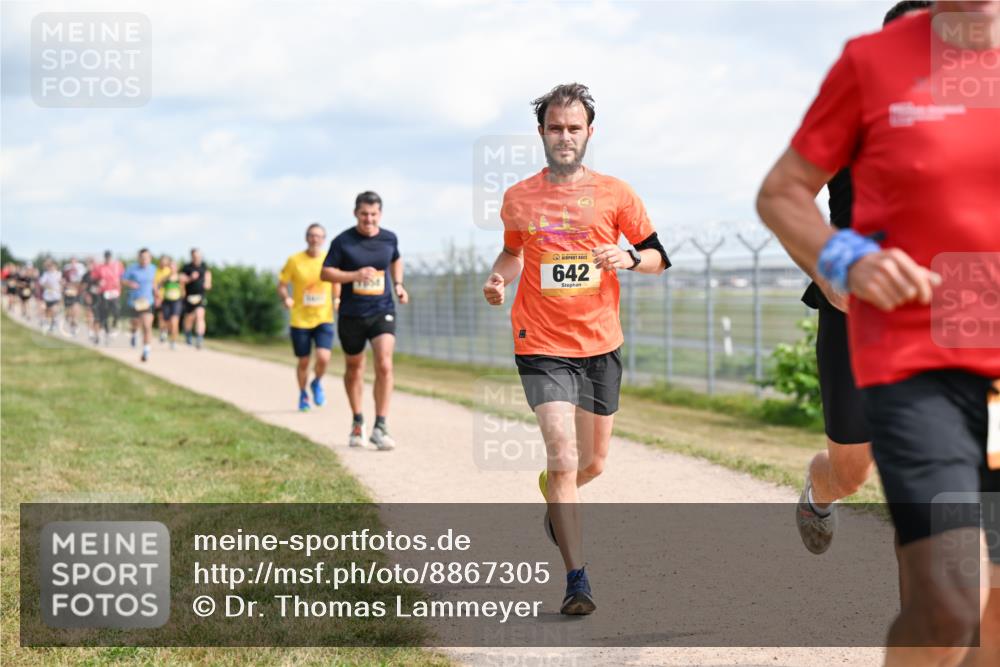 14.09.2025 - Airport Race Dr. Thomas Lammeyer http://msf.ph/oto/8867305 14.09.2025 12:08:28 Laufen 642 meine-sportfotos.de