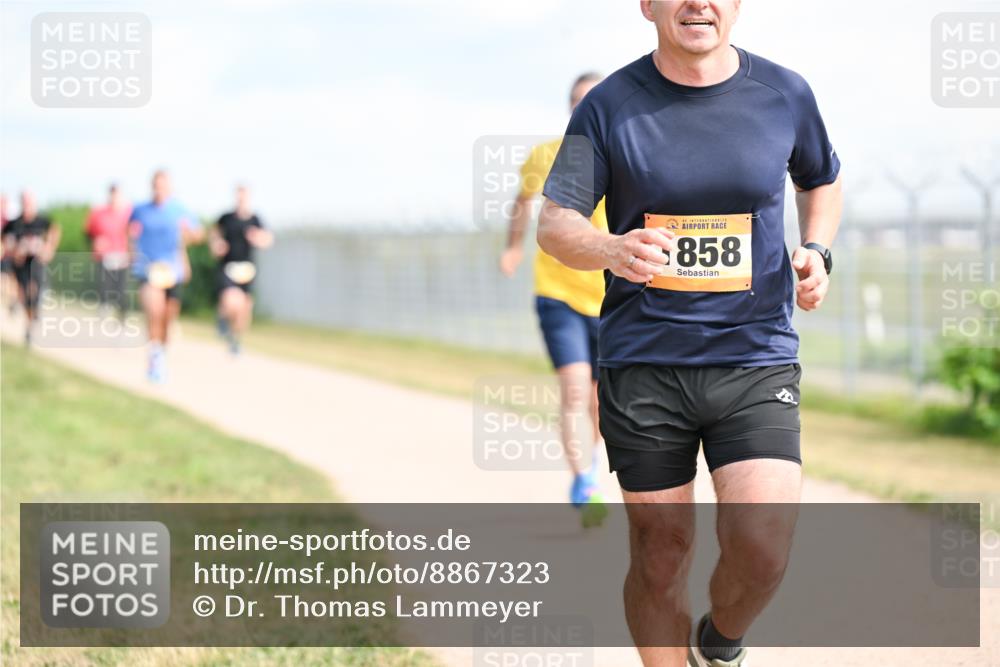 14.09.2025 - Airport Race Dr. Thomas Lammeyer http://msf.ph/oto/8867323 14.09.2025 12:08:31 Laufen 858 meine-sportfotos.de