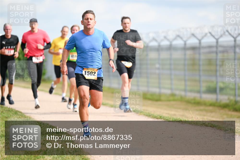 14.09.2025 - Airport Race Dr. Thomas Lammeyer http://msf.ph/oto/8867335 14.09.2025 12:08:35 Laufen 416, 1502 meine-sportfotos.de