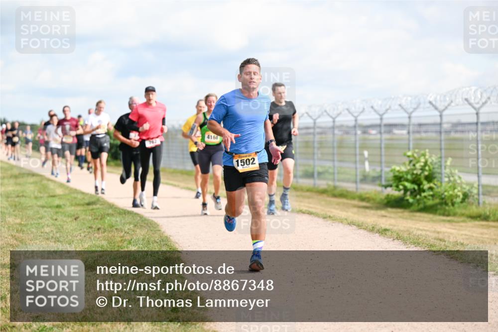 14.09.2025 - Airport Race Dr. Thomas Lammeyer http://msf.ph/oto/8867348 14.09.2025 12:08:37 Laufen 4168, 1502 meine-sportfotos.de