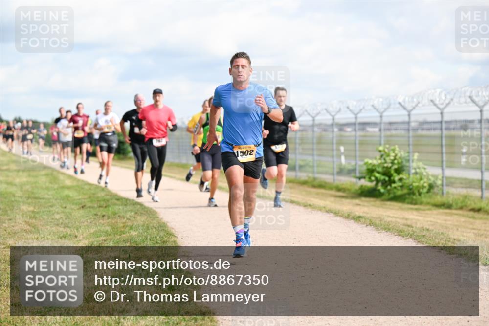 14.09.2025 - Airport Race Dr. Thomas Lammeyer http://msf.ph/oto/8867350 14.09.2025 12:08:37 Laufen 1502 meine-sportfotos.de