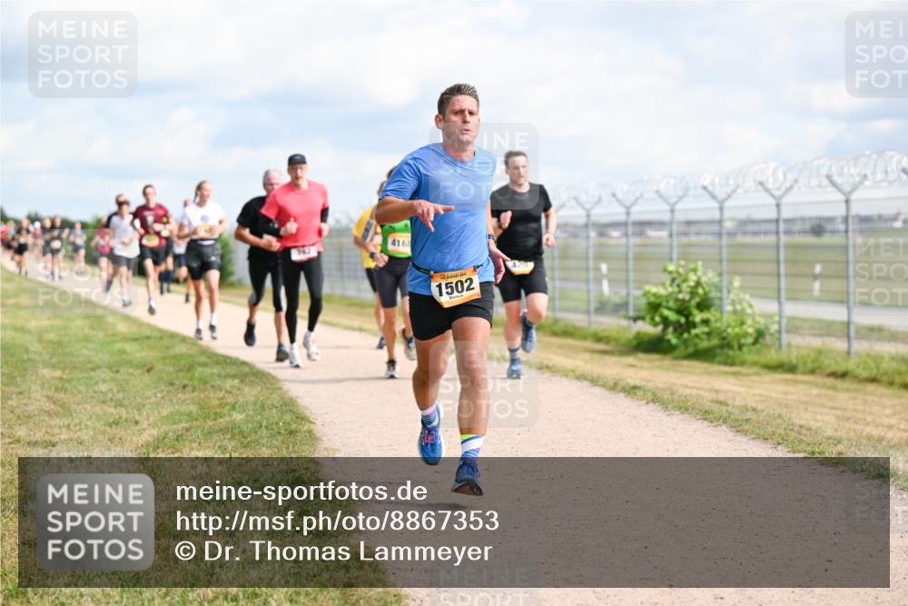 14.09.2025 - Airport Race Dr. Thomas Lammeyer http://msf.ph/oto/8867353 14.09.2025 12:08:37 Laufen 4168, 1502 meine-sportfotos.de