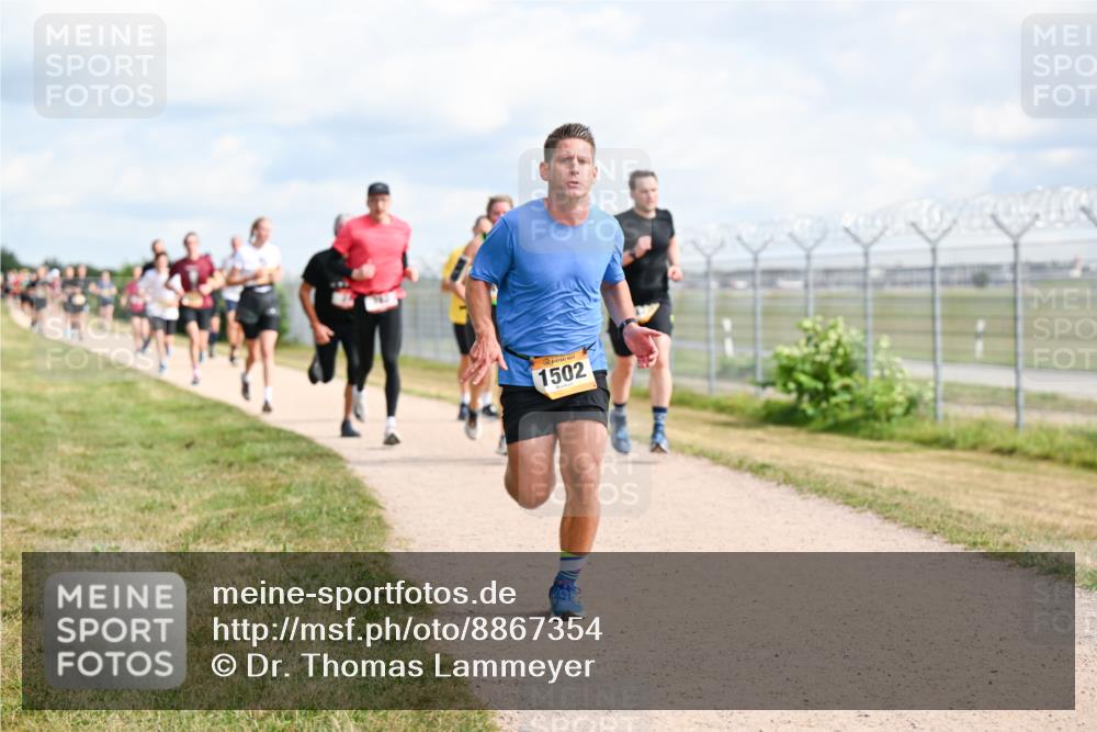 14.09.2025 - Airport Race Dr. Thomas Lammeyer http://msf.ph/oto/8867354 14.09.2025 12:08:37 Laufen 1502 meine-sportfotos.de