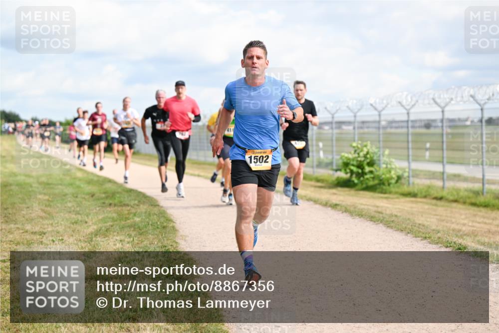 14.09.2025 - Airport Race Dr. Thomas Lammeyer http://msf.ph/oto/8867356 14.09.2025 12:08:38 Laufen 41, 1502 meine-sportfotos.de