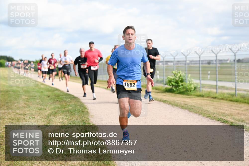14.09.2025 - Airport Race Dr. Thomas Lammeyer http://msf.ph/oto/8867357 14.09.2025 12:08:38 Laufen 1502 meine-sportfotos.de