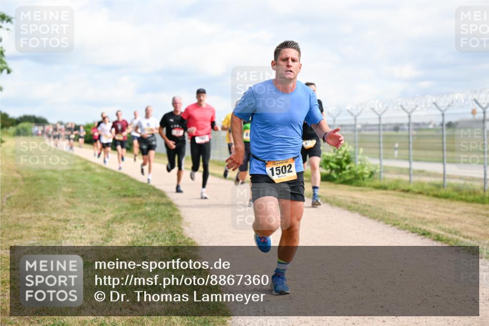 14.09.2025 - Airport Race Dr. Thomas Lammeyer http://msf.ph/oto/8867360 14.09.2025 12:08:38 Laufen 1502 meine-sportfotos.de