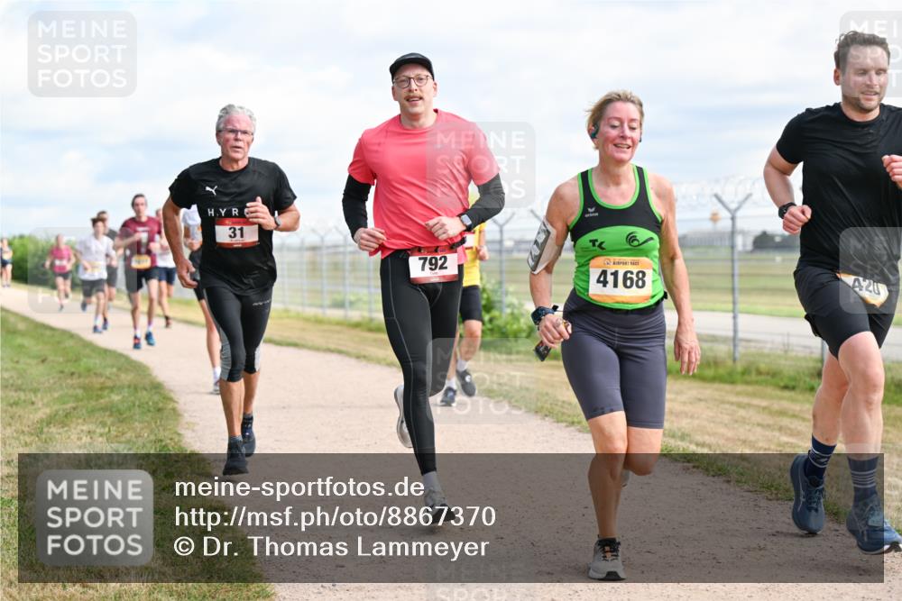 14.09.2025 - Airport Race Dr. Thomas Lammeyer http://msf.ph/oto/8867370 14.09.2025 12:08:41 Laufen 31, 792, 4168, 420 meine-sportfotos.de