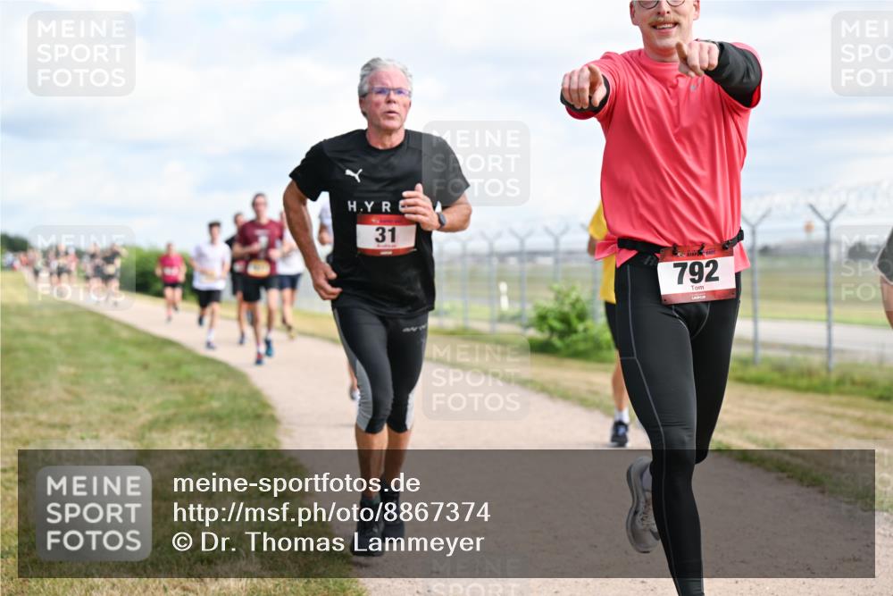 14.09.2025 - Airport Race Dr. Thomas Lammeyer http://msf.ph/oto/8867374 14.09.2025 12:08:41 Laufen 31, 792 meine-sportfotos.de