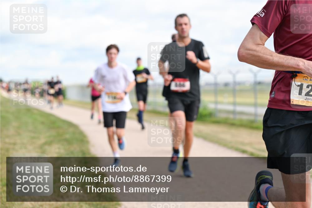 14.09.2025 - Airport Race Dr. Thomas Lammeyer http://msf.ph/oto/8867399 14.09.2025 12:08:46 Laufen 12 meine-sportfotos.de