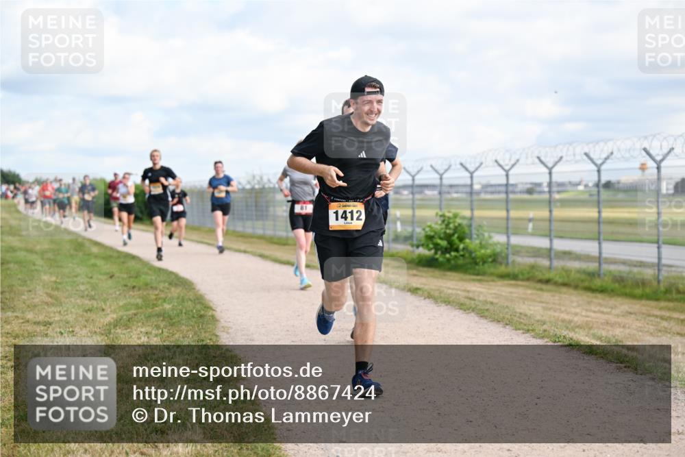 14.09.2025 - Airport Race Dr. Thomas Lammeyer http://msf.ph/oto/8867424 14.09.2025 12:08:53 Laufen 81, 1412 meine-sportfotos.de