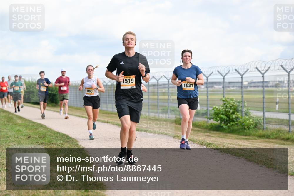 14.09.2025 - Airport Race Dr. Thomas Lammeyer http://msf.ph/oto/8867445 14.09.2025 12:08:57 Laufen 960, 1519, 1519, 1021 meine-sportfotos.de