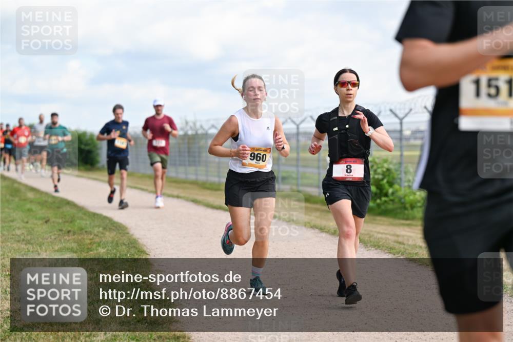 14.09.2025 - Airport Race Dr. Thomas Lammeyer http://msf.ph/oto/8867454 14.09.2025 12:09:00 Laufen 960, 8, 151 meine-sportfotos.de