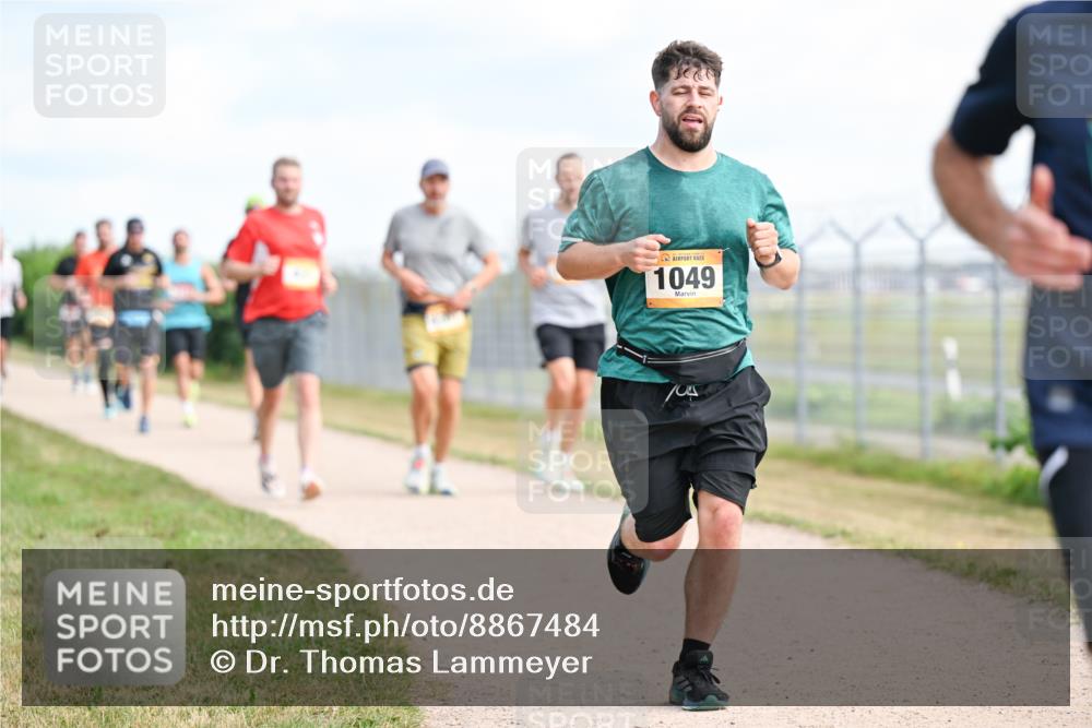 14.09.2025 - Airport Race Dr. Thomas Lammeyer http://msf.ph/oto/8867484 14.09.2025 12:09:05 Laufen 1049 meine-sportfotos.de