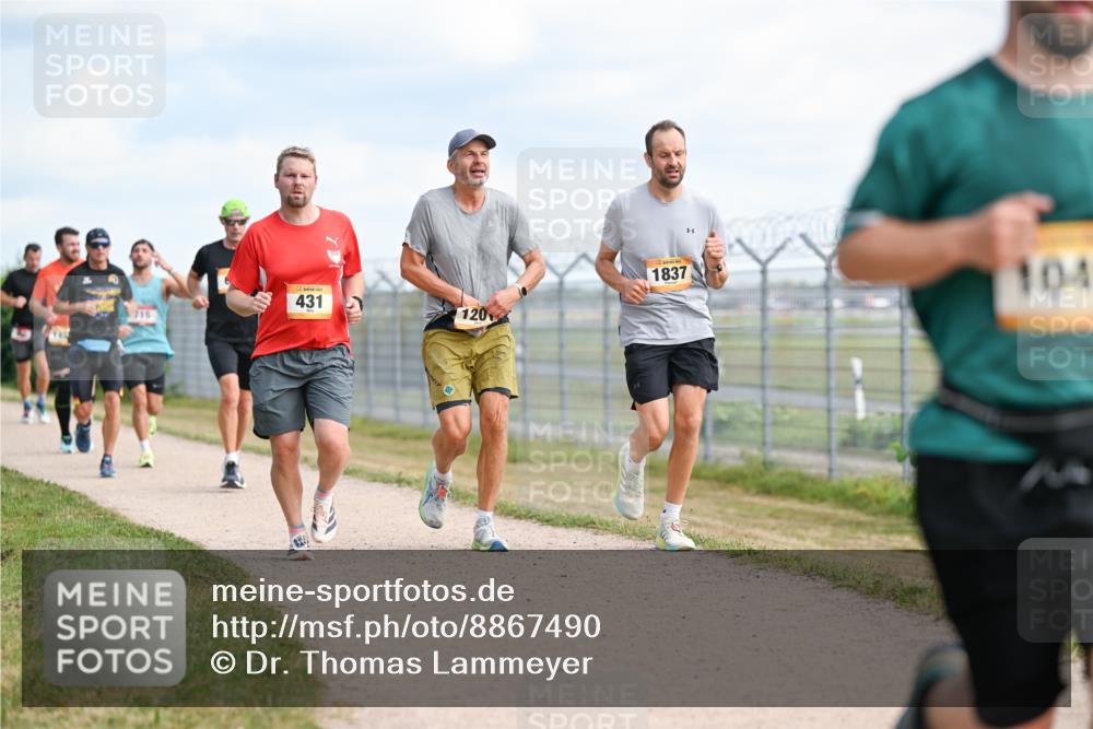 14.09.2025 - Airport Race Dr. Thomas Lammeyer http://msf.ph/oto/8867490 14.09.2025 12:09:07 Laufen 715, 431, 120, 1837, 104 meine-sportfotos.de