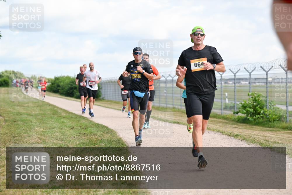 14.09.2025 - Airport Race Dr. Thomas Lammeyer http://msf.ph/oto/8867516 14.09.2025 12:09:12 Laufen 664 meine-sportfotos.de