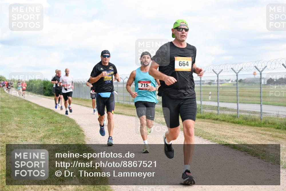 14.09.2025 - Airport Race Dr. Thomas Lammeyer http://msf.ph/oto/8867521 14.09.2025 12:09:13 Laufen 715, 664 meine-sportfotos.de