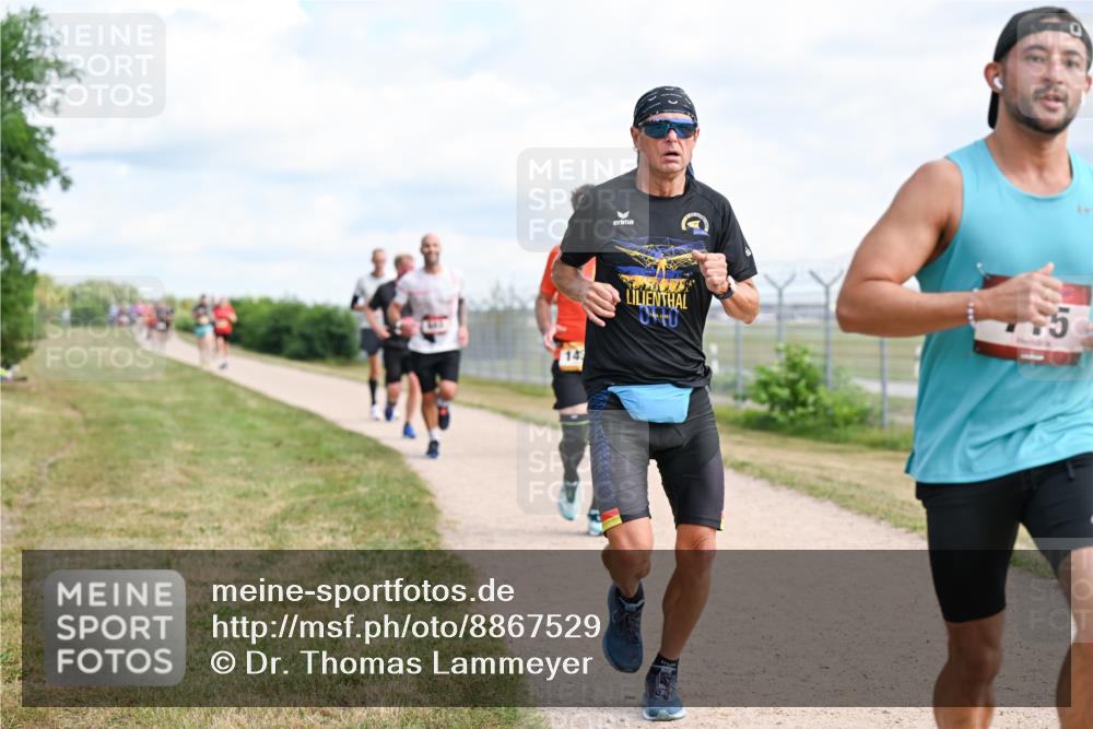 14.09.2025 - Airport Race Dr. Thomas Lammeyer http://msf.ph/oto/8867529 14.09.2025 12:09:14 Laufen 143, 5 meine-sportfotos.de