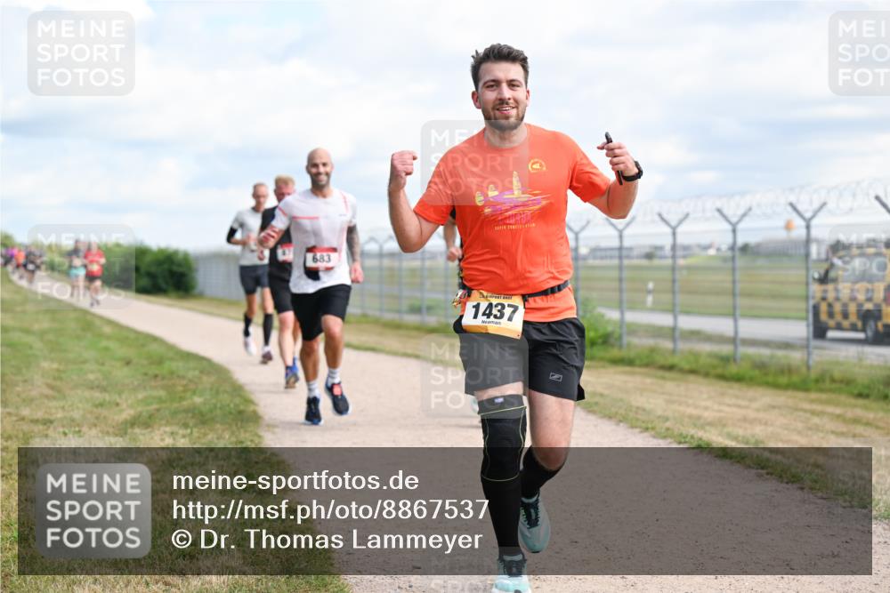 14.09.2025 - Airport Race Dr. Thomas Lammeyer http://msf.ph/oto/8867537 14.09.2025 12:09:16 Laufen 1437 meine-sportfotos.de