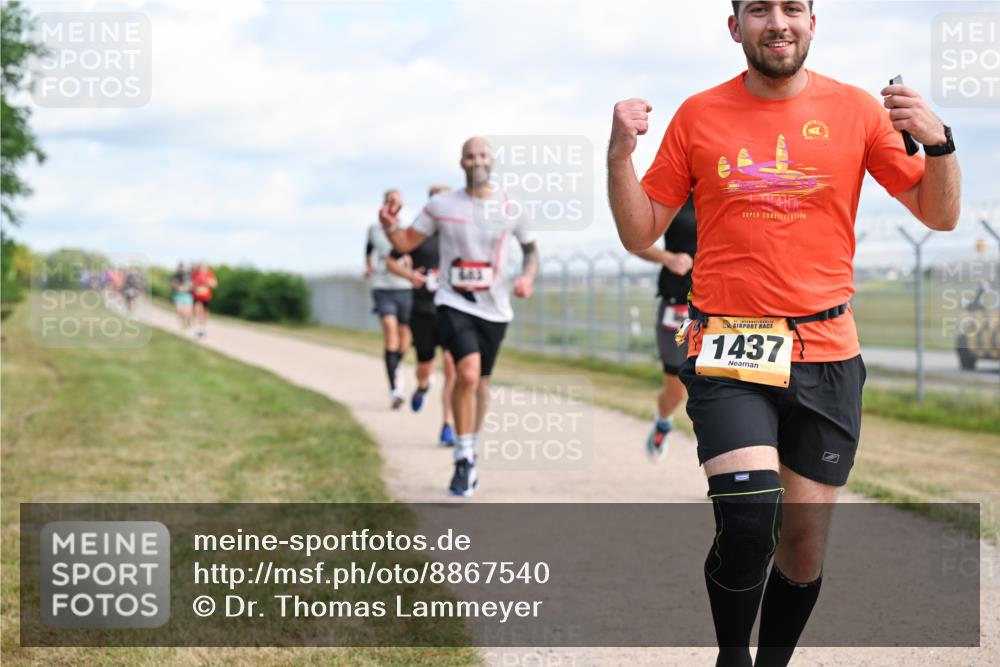 14.09.2025 - Airport Race Dr. Thomas Lammeyer http://msf.ph/oto/8867540 14.09.2025 12:09:16 Laufen 1437 meine-sportfotos.de
